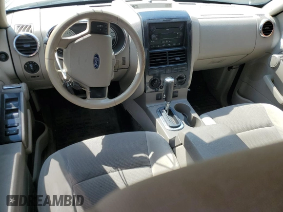 2007 Ford Explorer Sport Trac XLT z VIN 1FMEU31K77UA13757, wystawiony jako Copart lot #53308795 z przebiegiem 205 761 mil mil oraz Czysty tytuł • Clean title. Historia ofert i sprzedaży dostępna na DreamBid. Obrazek 8.