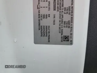 2010 GMC Sierra 1500 SLE z VIN 3GTRKVE33AG293696, wystawiony jako Copart lot #58993025 z przebiegiem 211 496 mil mil oraz Szkoda całkowita • Salvage title. Historia ofert i sprzedaży dostępna na DreamBid. Obrazek 12.
