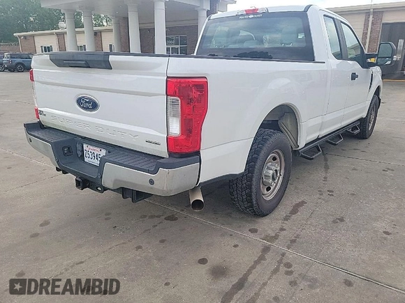 2017 Ford F-250 XLT с VIN 1FT7X2A68HED46076, выставлен на аукционе IAAI как лот 42088255 с пробегом 160 828 миль миль и . История ставок и продаж доступна на DreamBid. Изображение 1.