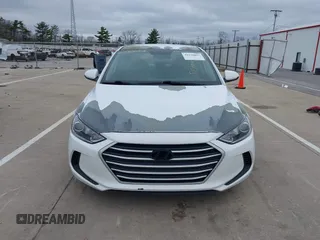 2018 Hyundai Elantra SEL z VIN 5NPD84LFXJH248150, wystawiony jako IAAI lot #41930053 z przebiegiem 127 300 mil mil oraz . Historia ofert i sprzedaży dostępna na DreamBid. Obrazek 13.