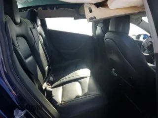 2019 Tesla Model 3 Mid Range z VIN 5YJ3E1EAXKF299345, wystawiony jako Copart lot #58335555 z przebiegiem 69 372 mil mil oraz Szkody całkowita. Historia ofert i sprzedaży dostępna na DreamBid. Obrazek 10.