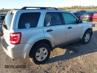 2012 Ford Escape XLT with VIN 1FMCU9DGXCKA17714, listed as a IAAI auction lot 41787003 with 179,074 mi miles and . Bid and sale history available at DreamBid. Image 4.