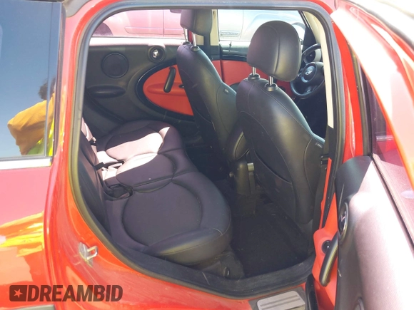 2012 MINI Countryman S with VIN WMWZC5C55CWL62018, listed as a IAAI auction lot 42036503 with 141,115 mi miles and . Bid and sale history available at DreamBid. Image 8.