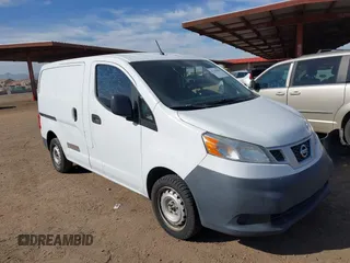 2016 Nissan NV200 S with VIN 3N6CM0KNXGK698661, listed as a IAAI auction lot 41566086 with 249,676 mi miles. Bid and sale history available at carsss.com. Image 1.