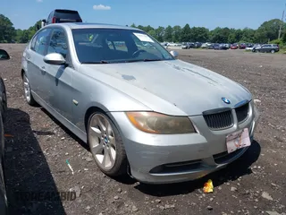 2007 BMW 3 Series 335i с VIN WBAVB73527VF52015, выставлен на аукционе IAAI как лот 42847289 с пробегом 102 639 миль миль и . История ставок и продаж доступна на DreamBid. Изображение 1.