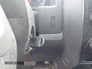 2010 Ford Escape Limited с VIN 1FMCU0E78AKA62013, выставлен на аукционе IAAI как лот 42426819 с пробегом 196 842 миль миль и . История ставок и продаж доступна на DreamBid. Изображение 11.