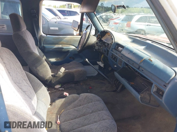 1997 Ford F-350 with VIN 1FTJW35F9VEC78035, listed as a IAAI auction lot 42183452 with Not Provided miles and . Bid and sale history available at DreamBid. Image 5.