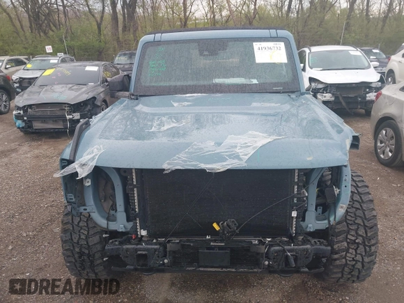 2022 Ford Bronco with VIN 1FMDE5BH1NLB25626, listed as a IAAI auction lot 41936732 with 50,963 mi miles and . Bid and sale history available at DreamBid. Image 17.