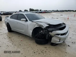 2019 Dodge Charger SXT with VIN 2C3CDXBG7KH702629, listed as a Copart auction lot 58865224 with 109,629 mi miles and Salvage Title. Bid and sale history available at carsss.com. Image 4.