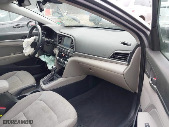 2019 Hyundai Elantra SEL with VIN KMHD84LF0KU766660, listed as a IAAI auction lot 41516050 with 75,288 mi miles. Bid and sale history available at carsss.com. Image 5.