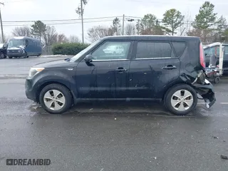 2014 Kia Soul with VIN KNDJN2A27E7057893, listed as a IAAI auction lot 41620012 with 154,623 mi miles. Bid and sale history available at carsss.com. Image 14.