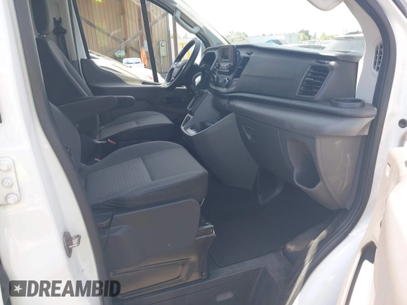 2021 Ford Transit Passenger XL with VIN 1FBAX2Y81MKA64794, listed as a IAAI auction lot 42227781 with 133,000 mi miles and . Bid and sale history available at DreamBid. Image 5.