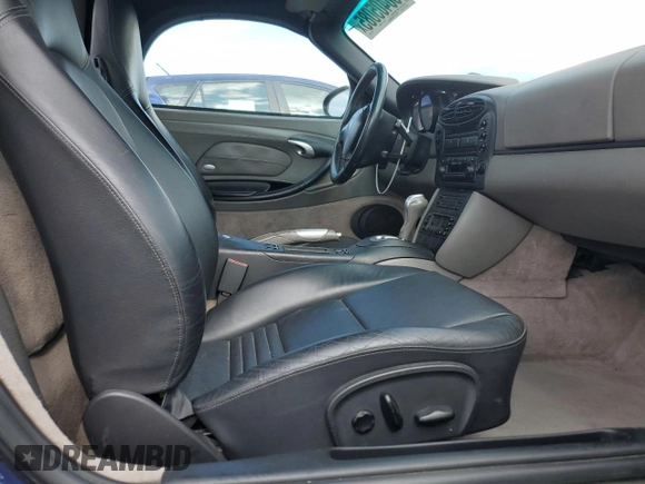 2001 Porsche Boxster с VIN WP0CA29811U621854, выставлен на аукционе Copart как лот 60405085 с пробегом 89 842 миль миль и Чистый • Clean title. История ставок и продаж доступна на DreamBid. Изображение 10.