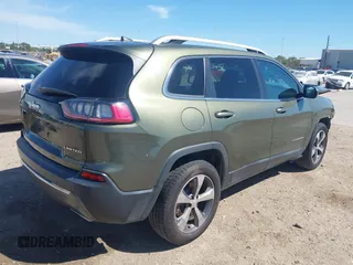 2019 Jeep Cherokee Limited with VIN 1C4PJMDX2KD225218, listed as a IAAI auction lot 41816358 with 90,744 mi miles. Bid and sale history available at carsss.com. Image 4.