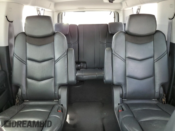 2015 Cadillac Escalade z VIN 1GYS3RKJ6FR599799, wystawiony jako Copart lot #45178715 z przebiegiem 249 351 mil mil oraz Czysty tytuł • Clean title. Historia ofert i sprzedaży dostępna na DreamBid. Obrazek 10.