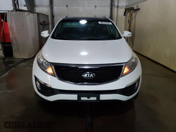2016 Kia Sportage EX z VIN KNDPC3AC5G7815781, wystawiony jako Copart lot #61004025 z przebiegiem 91 964 mil mil oraz Czysty tytuł • Clean title. Historia ofert i sprzedaży dostępna na DreamBid. Obrazek 5.