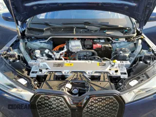 2025 BMW iX xDrive50 with VIN WB523CF01SCT04234, listed as a Copart auction lot 43649065 with 2,189 mi miles and Salvage Title. Bid and sale history available at carsss.com. Image 12.