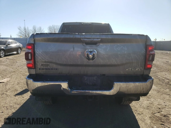 2024 Ram 2500 Laramie z VIN 3C6UR5NL9RG215545, wystawiony jako Copart lot #42339095 z przebiegiem 28 304 mil mil oraz Szkoda całkowita • Salvage title. Historia ofert i sprzedaży dostępna na DreamBid. Obrazek 6.