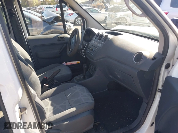 2013 Ford Transit Connect XLT z VIN NM0LS6BN7DT133925, wystawiony jako IAAI lot #41843878 z przebiegiem 120 425 mil mil oraz . Historia ofert i sprzedaży dostępna na DreamBid. Obrazek 5.