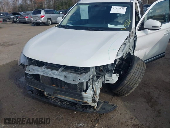 2016 Mitsubishi Outlander GT z VIN JA4JZ4AXXGZ010676, wystawiony jako IAAI lot #41527681 z przebiegiem 71 866 mil mil oraz . Historia ofert i sprzedaży dostępna na DreamBid. Obrazek 6.