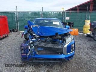 2023 Mitsubishi Outlander ES z VIN JA4ARUAU0PU012553, wystawiony jako IAAI lot #41131931 z przebiegiem 23 087 mil mil oraz . Historia ofert i sprzedaży dostępna na DreamBid. Obrazek 13.