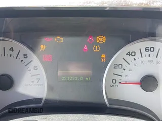 2007 Ford Explorer Sport Trac Limited z VIN 1FMEU33887UA07578, wystawiony jako IAAI lot #41777150 z przebiegiem 221 223 mil mil oraz . Historia ofert i sprzedaży dostępna na DreamBid. Obrazek 7.