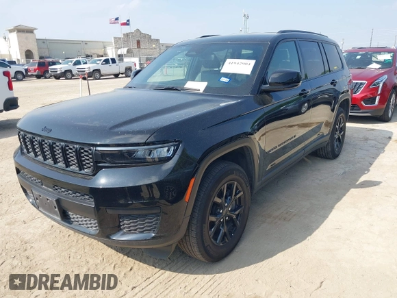 2024 Jeep Grand Cherokee Altitude with VIN 1C4RJKAG5R8535819, listed as a IAAI auction lot 41942904 with 49,573 mi miles and . Bid and sale history available at DreamBid. Image 17.