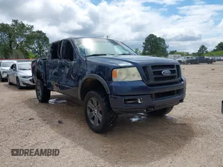 2005 Ford F-150 XLT with VIN 1FTPW145X5FA74992, listed as a IAAI auction lot 41964025 with 270,166 mi miles. Bid and sale history available at carsss.com. Image 1.