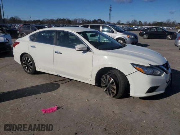 2018 Nissan Altima SV with VIN 1N4AL3AP3JC188303, listed as a Copart auction lot 45043785 with 162,027 mi miles and Salvage Title. Bid and sale history available at DreamBid. Image 4.