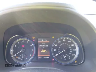 2018 Hyundai Kona Ultimate with VIN KM8K5CA55JU093643, listed as a IAAI auction lot 41833149 with 151,804 mi miles. Bid and sale history available at carsss.com. Image 7.