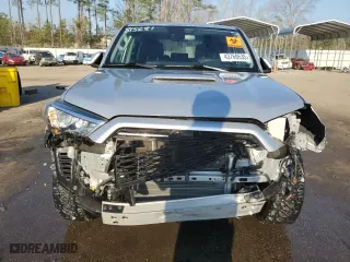 2020 Toyota 4Runner SR5 with VIN JTEBU5JR0L5815681, listed as a Copart auction lot 43769535 with 38,151 mi miles and Salvage Title. Bid and sale history available at carsss.com. Image 5.