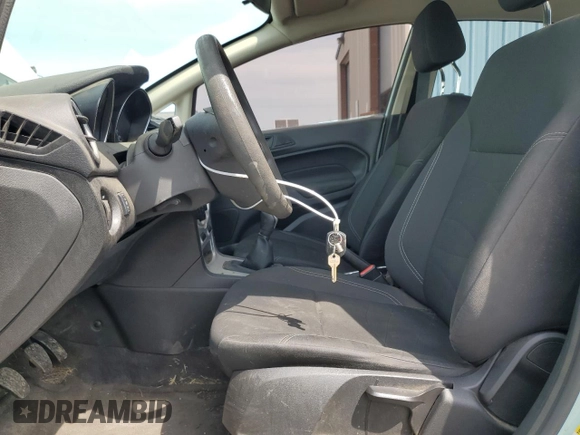 2017 Ford Fiesta SE с VIN 3FADP4BJ0HM135309, выставлен на аукционе Copart как лот 61085415 с пробегом 121 748 миль миль и Чистый • Clean title. История ставок и продаж доступна на DreamBid. Изображение 7.