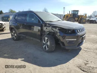 2018 Jeep Compass Altitude z VIN 3C4NJDBB9JT361305, wystawiony jako Copart lot #50126355 z przebiegiem 49 810 mil mil oraz Szkoda całkowita • Salvage title. Historia ofert i sprzedaży dostępna na DreamBid. Obrazek 4.