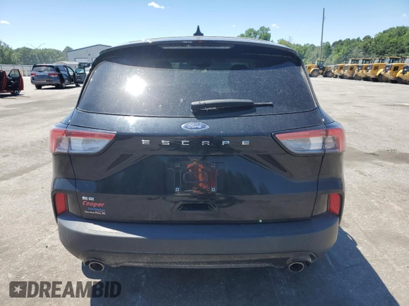 2022 Ford Escape SE with VIN 1FMCU0G64NUB65699, listed as a Copart auction lot 58134185 with 37,391 mi miles and Salvage title. Bid and sale history available at DreamBid. Image 6.