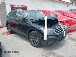 2022 Volkswagen Tiguan SE z VIN 3VV2B7AXXNM060140, wystawiony jako IAAI lot #40300638 z przebiegiem 25 955 mil mil oraz . Historia ofert i sprzedaży dostępna na DreamBid. Obrazek 1.