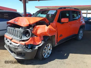 2017 Jeep Renegade Latitude z VIN ZACCJBBB5HPE78859, wystawiony jako IAAI lot #42206353 z przebiegiem 93 613 mil mil oraz . Historia ofert i sprzedaży dostępna na DreamBid. Obrazek 17.