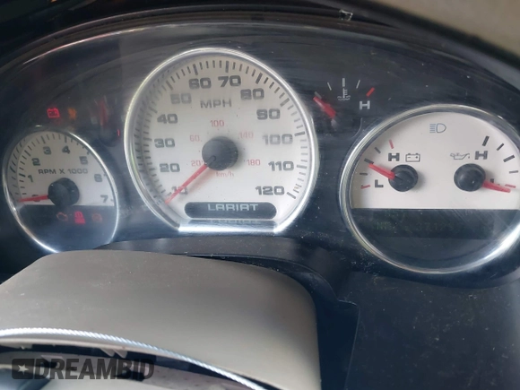 2004 Ford F-150 XL with VIN 1FTPX12514NB25784, listed as a IAAI auction lot 42107868 with 371,297 mi miles and . Bid and sale history available at DreamBid. Image 7.