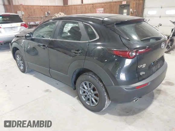 2024 Mazda CX-30 2.5 S with VIN 3MVDMBAM2RM719794, listed as a IAAI auction lot 41773464 with 3,031 mi miles. Bid and sale history available at carsss.com. Image 3.