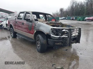 2004 Ford F-150 XLT с VIN 1FTPW14554KC07888, выставлен на аукционе IAAI как лот 41064135 с пробегом 264 206 миль миль и . История ставок и продаж доступна на DreamBid. Изображение 1.