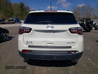 2019 Jeep Compass Limited z VIN 3C4NJDCB6KT854701, wystawiony jako Copart lot #49054285 z przebiegiem 59 770 mil mil oraz Szkoda całkowita • Salvage title. Historia ofert i sprzedaży dostępna na DreamBid. Obrazek 6.