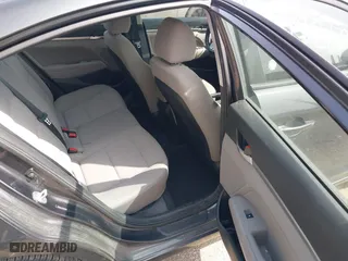 2020 Hyundai Elantra Value Edition with VIN 5NPD84LF6LH616584, listed as a IAAI auction lot 41926099 with 86,887 mi miles. Bid and sale history available at carsss.com. Image 8.