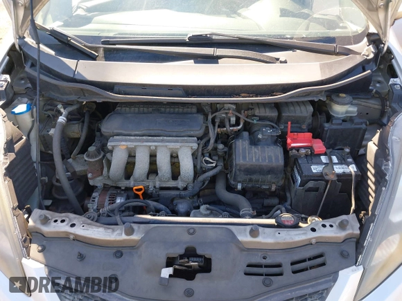 2013 Honda Fit with VIN JHMGE8H38DC048569, listed as a IAAI auction lot 41898777 with 130,461 mi miles. Bid and sale history available at carsss.com. Image 10.