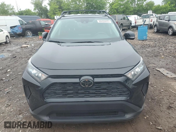 2019 Toyota RAV4 LE with VIN JTMG1RFV0KD506247, listed as a Copart auction lot 60426425 with 60,448 mi miles and Salvage title. Bid and sale history available at DreamBid. Image 5.