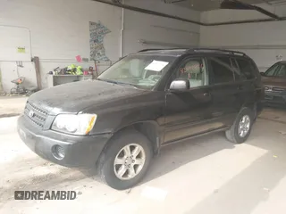 2001 Toyota Highlander z VIN JTEHF21A810020322, wystawiony jako IAAI lot #42472956 z przebiegiem 210 050 mil mil oraz . Historia ofert i sprzedaży dostępna na DreamBid. Obrazek 2.