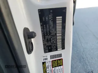2017 Toyota Sienna XLE Auto Access Seat with VIN 5TDYZ3DC7HS810930, listed as a Copart auction lot 51924515 with 184,345 mi miles and Salvage title. Bid and sale history available at DreamBid. Image 14.