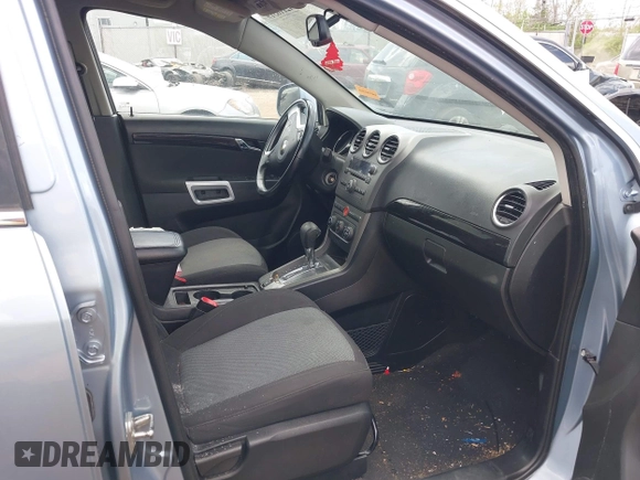 2014 Chevrolet Captiva Sport LT with VIN 3GNAL3EK7ES563707, listed as a IAAI auction lot 42118319 with 124,015 mi miles and . Bid and sale history available at DreamBid. Image 5.