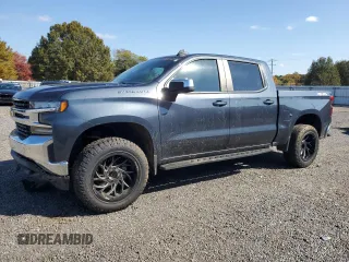 2021 Chevrolet Silverado 1500 LT with VIN 1GCUYDET8MZ418277, listed as a Copart auction lot 77741544 with 69,798 mi miles and Salvage Title. Bid and sale history available at carsss.com. Image 1.