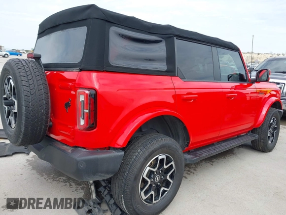 2022 Ford Bronco z VIN 1FMDE5DH7NLA98557, wystawiony jako IAAI lot #41746093 z przebiegiem 61 718 mil mil oraz . Historia ofert i sprzedaży dostępna na DreamBid. Obrazek 4.