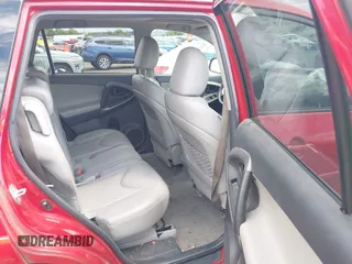 2010 Toyota RAV4 Limited с VIN 2T3DF4DV8AW031104, выставлен на аукционе IAAI как лот 42311535 с пробегом 196 402 миль миль и . История ставок и продаж доступна на DreamBid. Изображение 8.