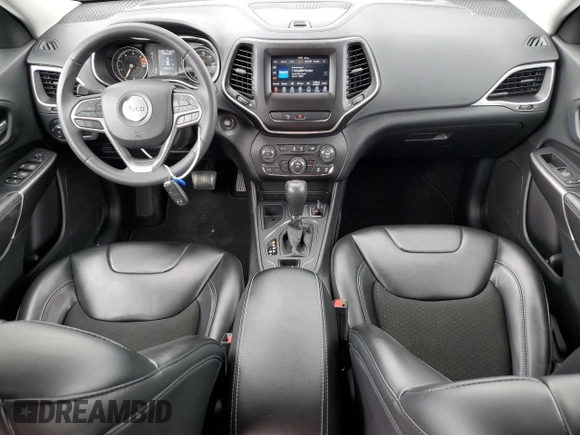 2020 Jeep Cherokee Latitude Plus z VIN 1C4PJLLB6LD552528, wystawiony jako Copart lot #54622145 z przebiegiem 65 438 mil mil oraz Szkoda całkowita • Salvage title. Historia ofert i sprzedaży dostępna na DreamBid. Obrazek 8.